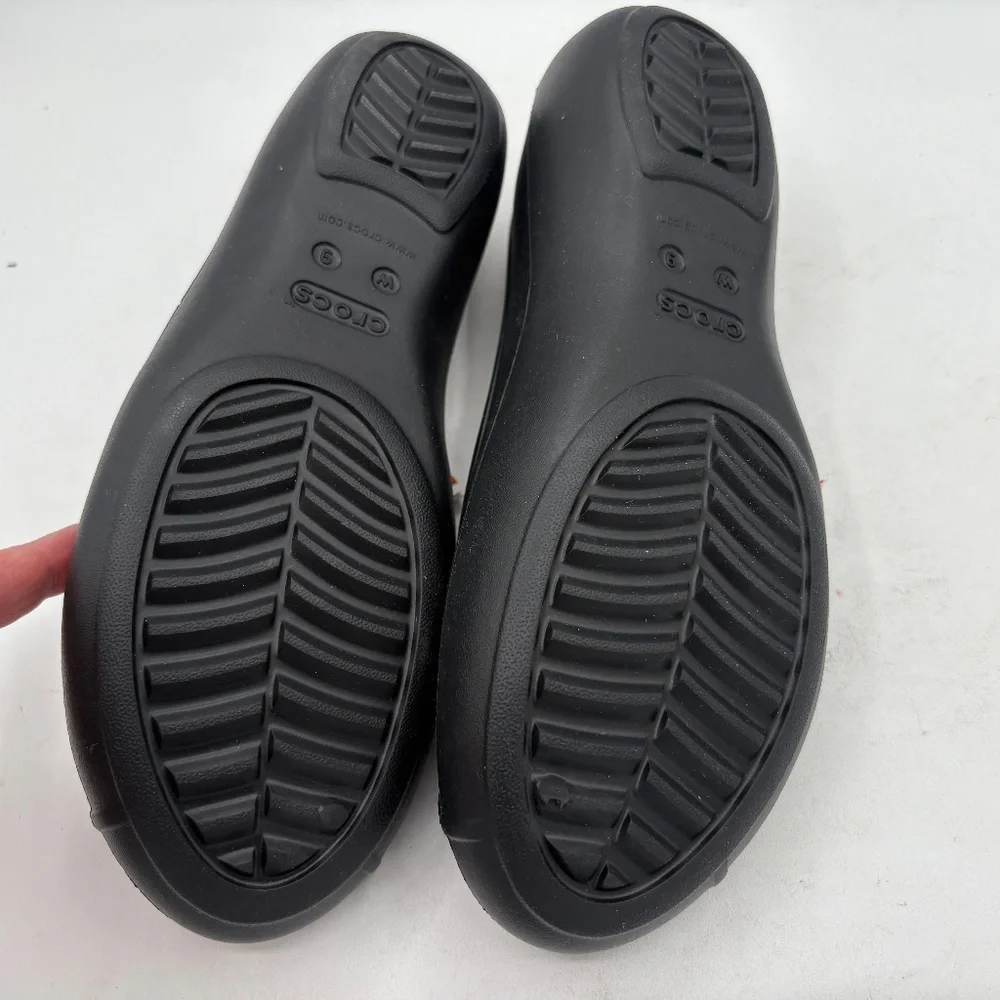 NWT Crocs Olivia II Ballet Flats Women's Size 9 Black Faux Fur Lined